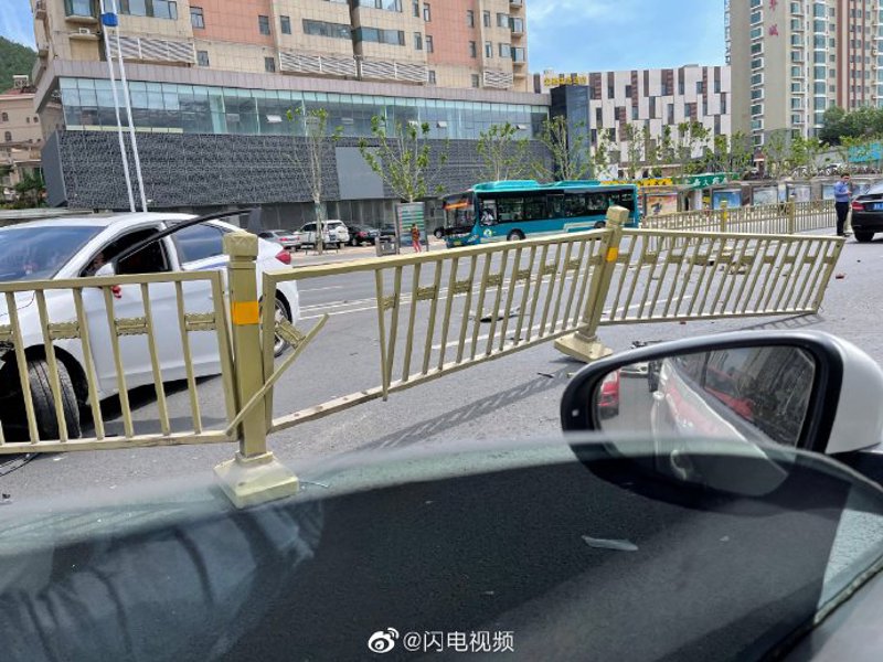 Aluminium Windows: 与传统门窗的不同选择
